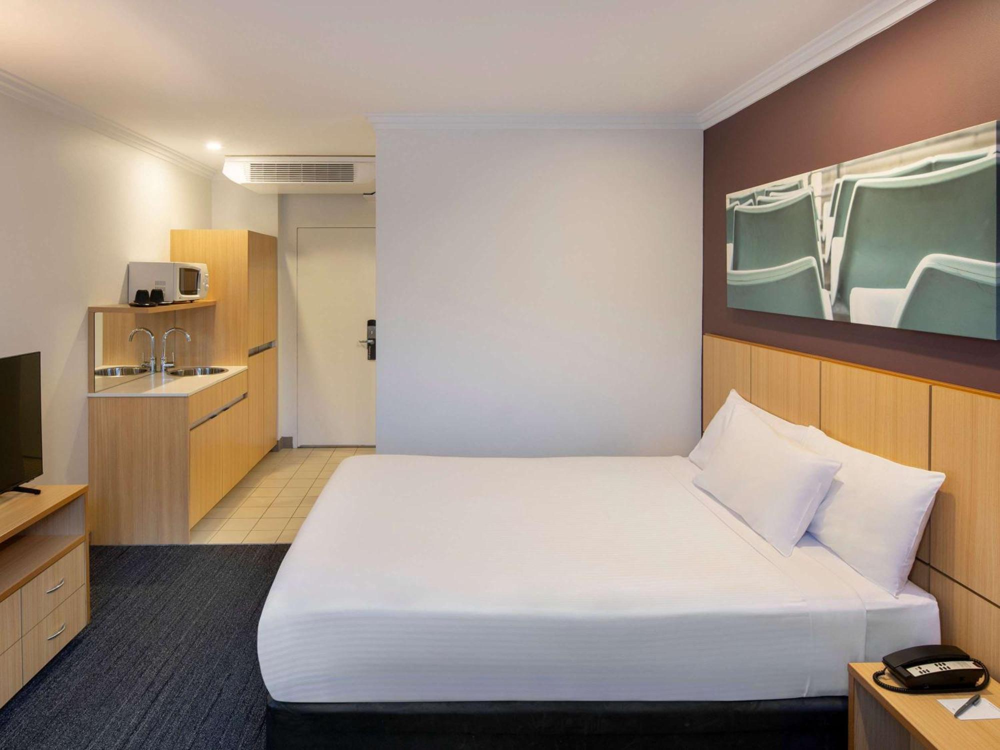 Mercure Sydney Blacktown Arndell Park Экстерьер фото