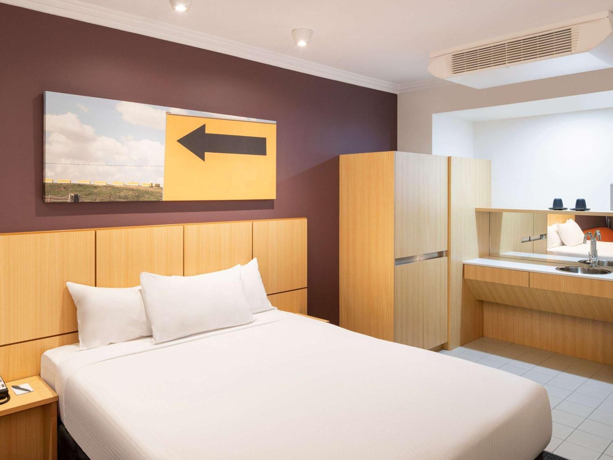 Mercure Sydney Blacktown Arndell Park Экстерьер фото